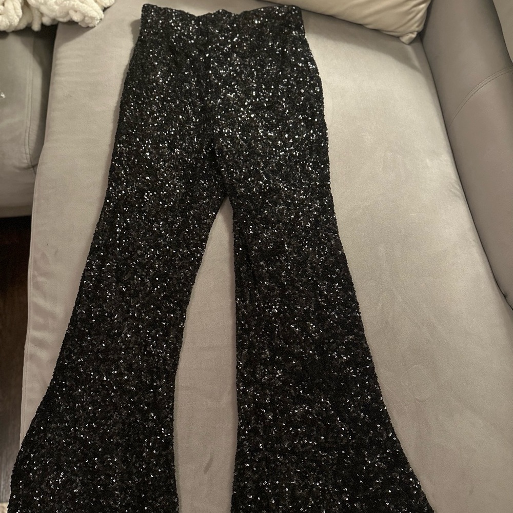 Express pants Women’s black sequin pants